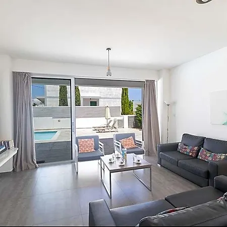 Ccv4 Hotel Protaras